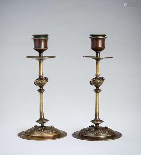 A PAIR OF BRONZE CANDLESTICKS, MEIJI