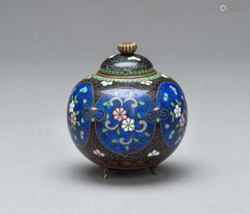 A CLOISONNÉ KORO WITH COVER