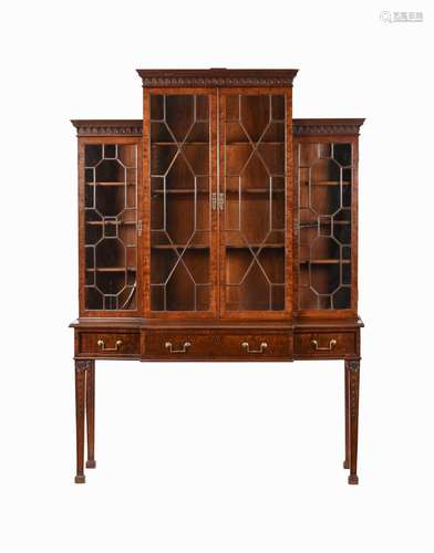 A MAHOGANY BREAKFRONT BOOKCASE