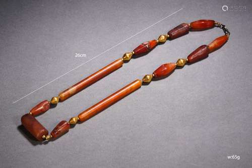 A Chinese Agate Beads Necklace