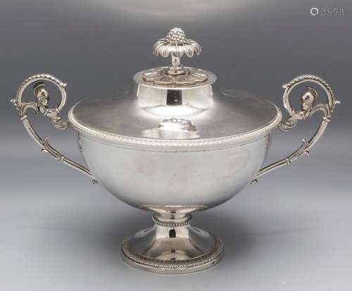 Zuckerdose Epoche Restauration / A silver sugar bowl, Charle...