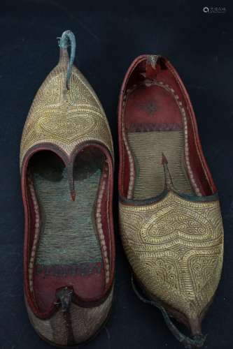 Paar Damenschuhe / A pair of ladies slippers, um 1900