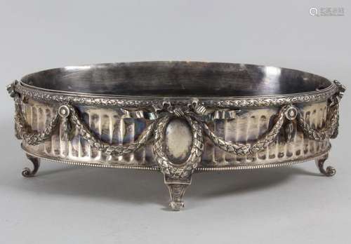 Jardiniere / A silver centerpiece, V. Boivin, Paris, um 1900