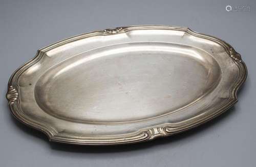 Ovale Platte / A large silver tray, Hènin & Cie., Paris,...