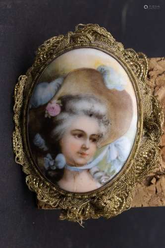 Brosche mit Miniatur Porträt einer Rokokodame / A brooch wit...