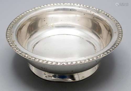 Obstschale / A silver fruit bowl, Friedmann & Lipp, Wien...