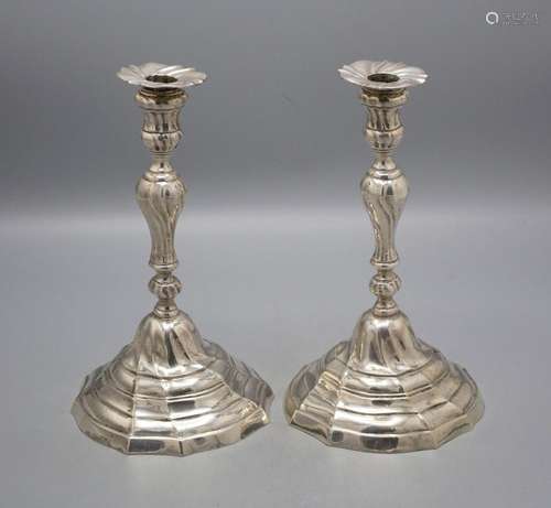 Paar Rokoko Kerzenleuchter / A pair of silver Rococo candles...