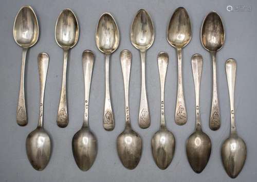 12 Empire Löffel / A set of 12 Empire silver spoons, Francoi...