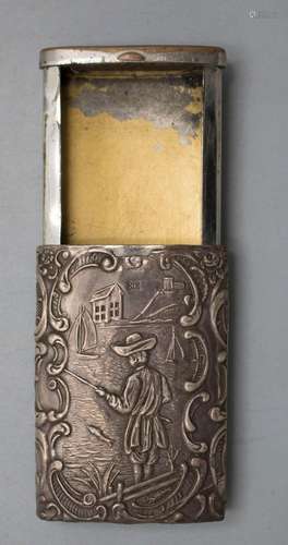 Dekorative Streicholzschachtel / A decorative silver vesta c...