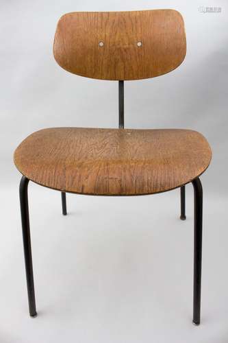 Stuhl / A chair, nach Entwurf Egon Eiermann, um 1950