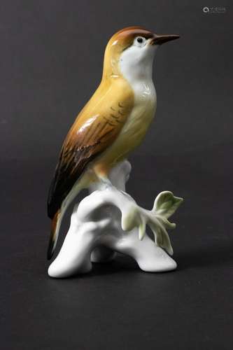 Vogelfigur / A figure of a bird, Karl Ens, Volkstedt, 20. Jh...