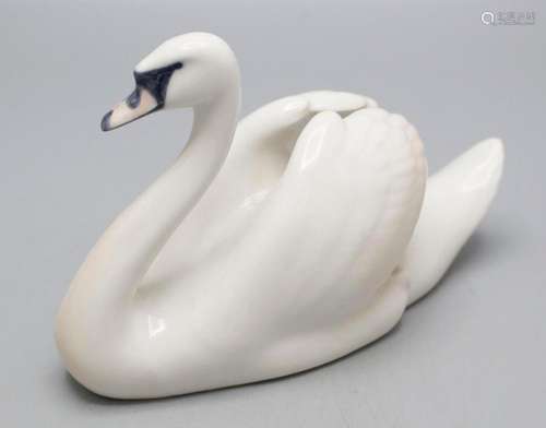 Schwan / A swan, Erik Nielsen, Royal Copenhagen, 1. Hälfte 2...