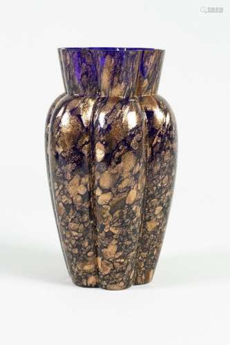 Jugendstil Vase / An Art Nouveau glass vase, Loetz Wwe., Klo...