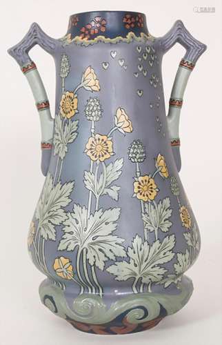 Jugendstil Henkelvase / An Art Nouveau vase with handles, Vi...