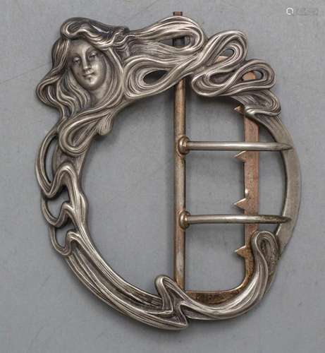 Jugendstil Gürtelschließe / An Art Nouveau belt buckle, Edmo...