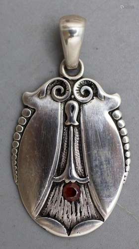 Jugendstil Anhänger in Silber / An Art Nouveau silver pendan...