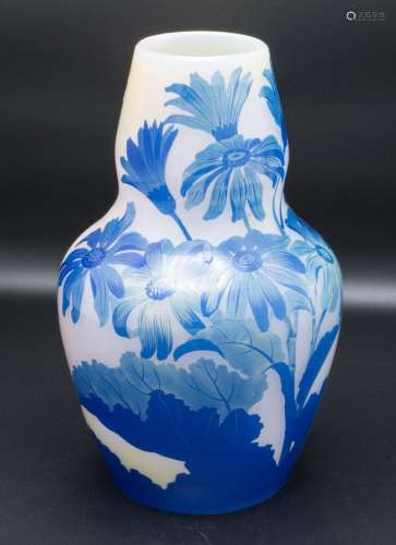 Jugendstil Kürbis-Vase mit Sonnenblumen / An Art Nouveau cam...