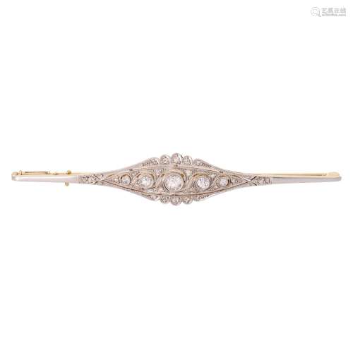 Art Deco stick brooch with diamonds