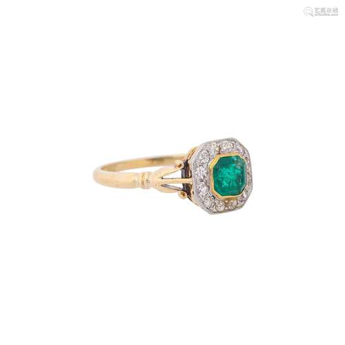 Ring with octagonal emerald and 12 old cut diamonds,