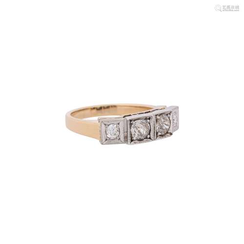 Ring with 4 old-cut diamonds total ca. 0,75 ct,