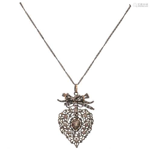 Antique pendant from the late baroque period with diamond ro...