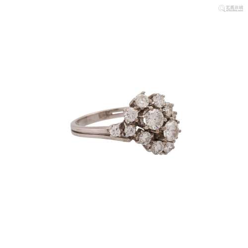 Ring with diamonds of total approx. 1,57 ct (engraved),