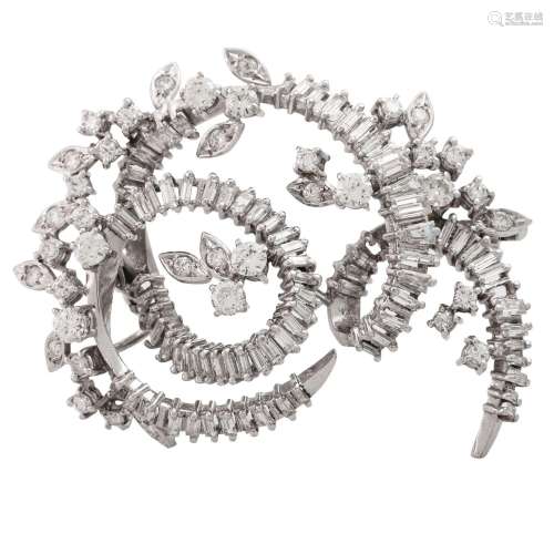Brooch with diamonds total ca. 3,5 ct