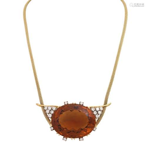 Necklace with large citrine