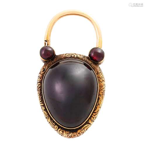 Pendant with large garnet cabochon