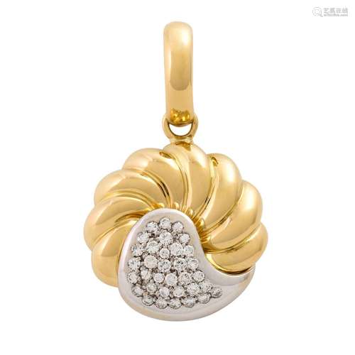 Pendant with diamonds total ca. 0,7 ct,