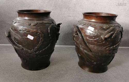 CHINESE PAIR OF VASES