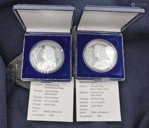 PAIR SILVER MEDALS CITY OF LUDWIGSLUS