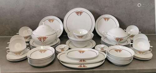 ROSENTHAL DINNER WARE