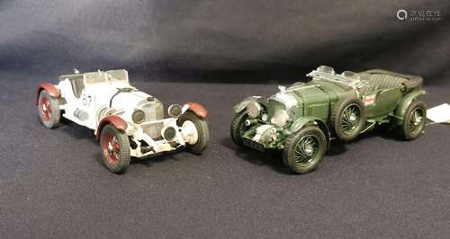 TIN TOY CARS