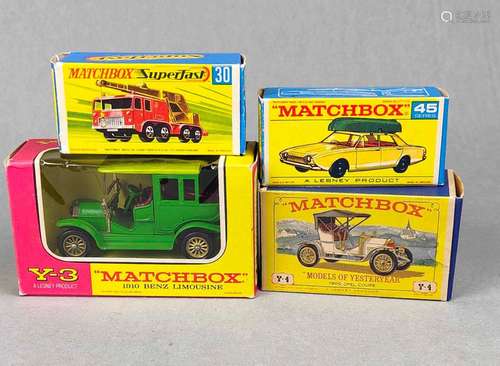 4 Matchbox Modellautos