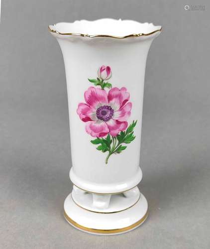 Meissen Füßchenvase *Blume 1*