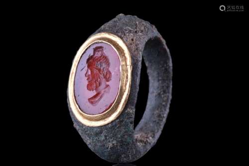ROMAN SILVER AND GOLD INTAGLIO RING WITH SERAPIS