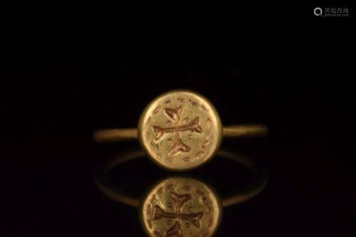 CRUSADERS GOLD RING WITH TEMPLAR CROSS