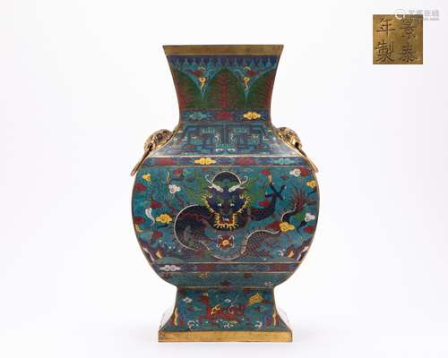 Qing Dynasty Cloisonne Square Dragon Bottle