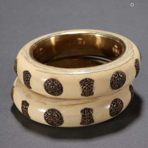 Qing Dynasty Shouzi Bracelet