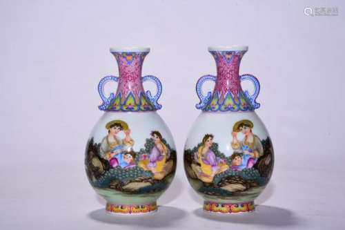 A pair of Qing Dynasty cloisonne plates