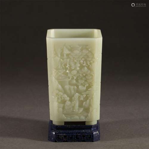 A CHINESE WHITE JADE SQUARE VASE