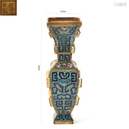 A CHINESE CLOISONNE SQUARE VASE