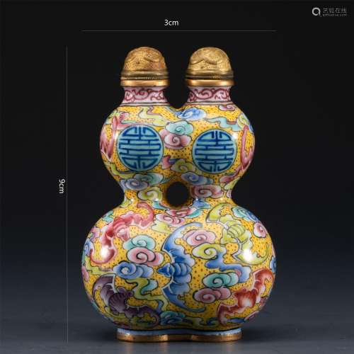 A CHINESE GILT BRONZE PAINTED ENAMEL SNUFF BOTTLE