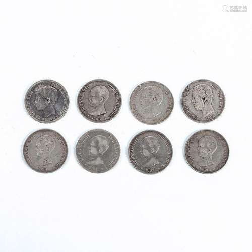 Lote de 8 monedas de 5 Pts de plata (900 mil). ESPAÑA. 38 mm...