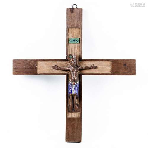Cruz de madera con Cristo románico realizado en bronce, con ...