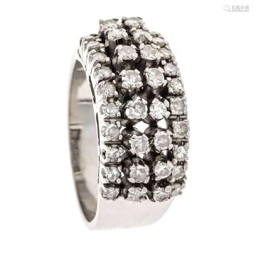 Diamond ring WG 333/000 unstamped,