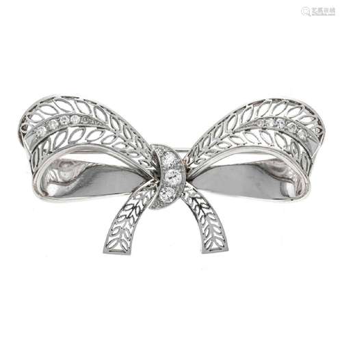 Loop brooch c. 1930 platinum 870/0