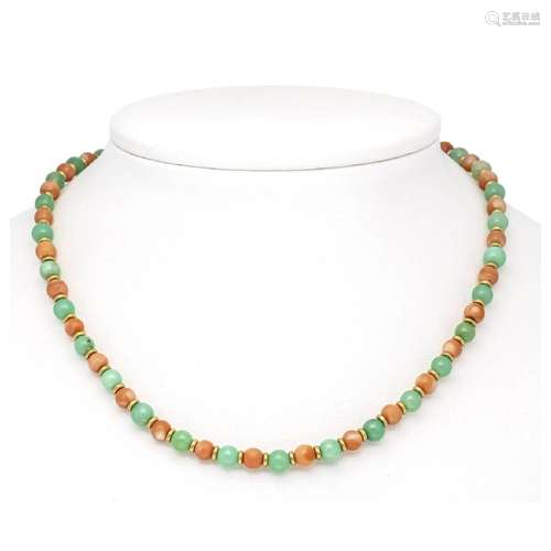 Chrysoprase-coral necklace with pi