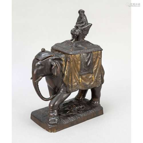 Figural lidded box, historicism,